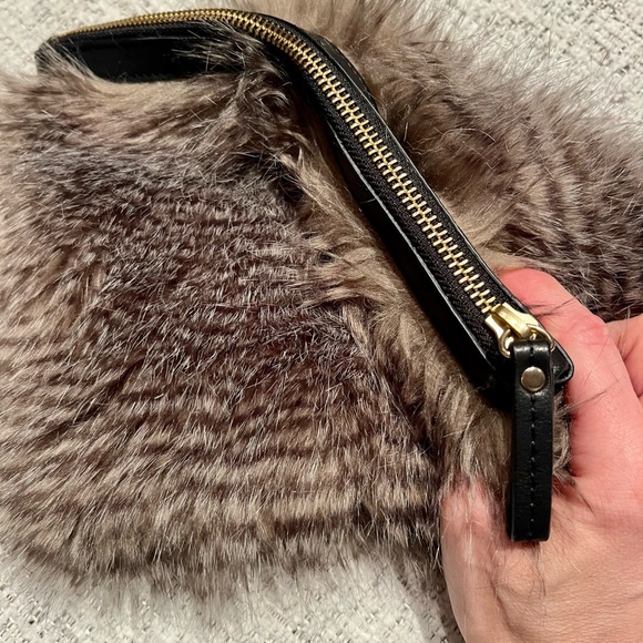 ANN TAYLOR leather and faux fur clutch bag pouch animal print stripes - Picture 14 of 16